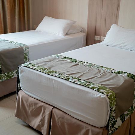 Megal Suites Hotel Ciudad del Este Buitenkant foto