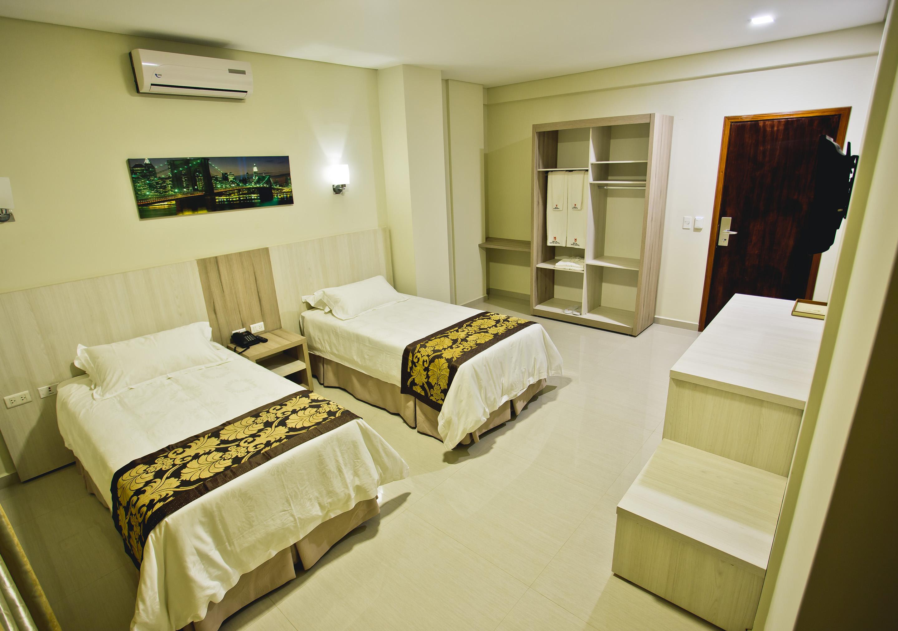 Megal Suites Hotel Ciudad del Este Buitenkant foto