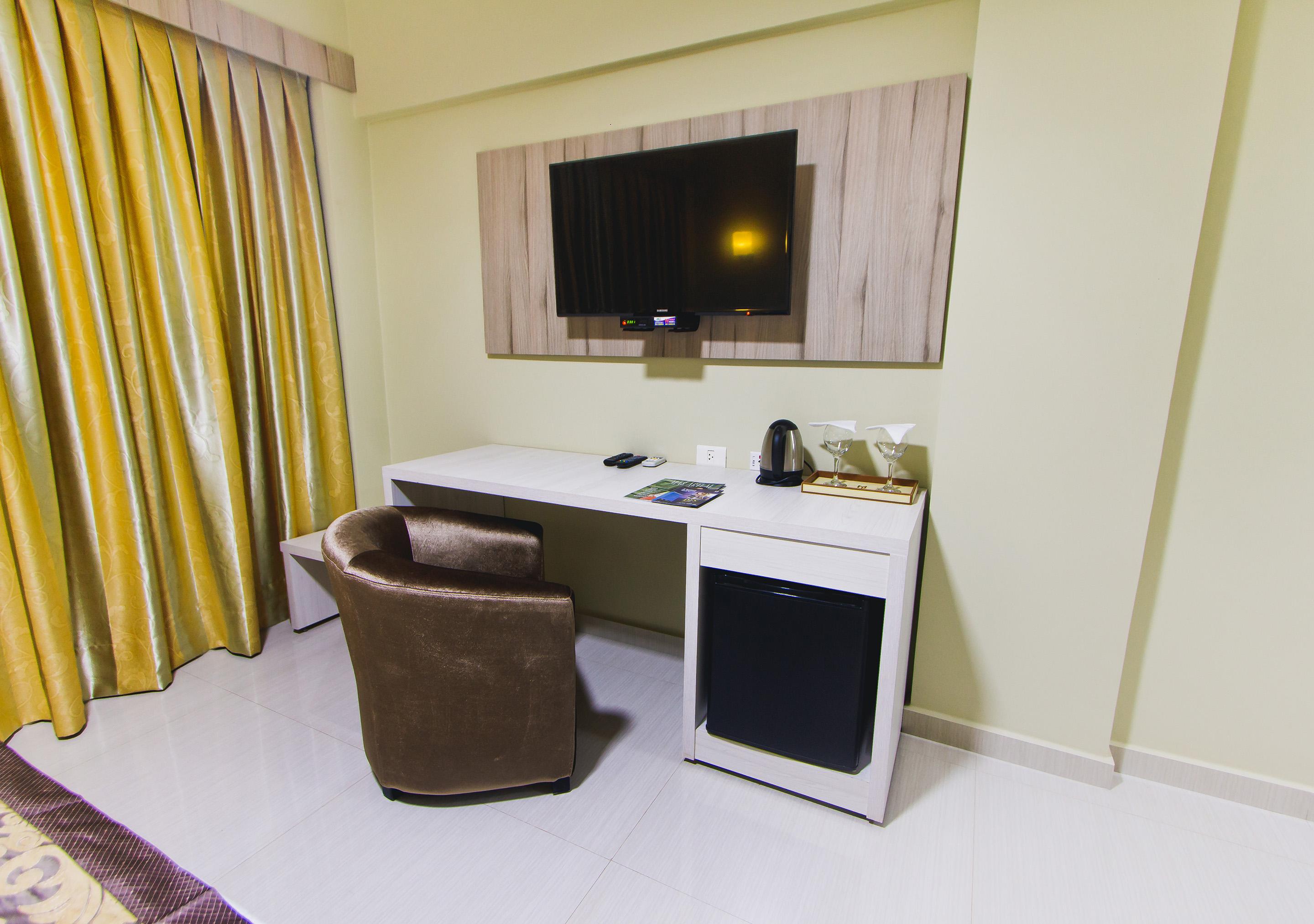 Megal Suites Hotel Ciudad del Este Buitenkant foto