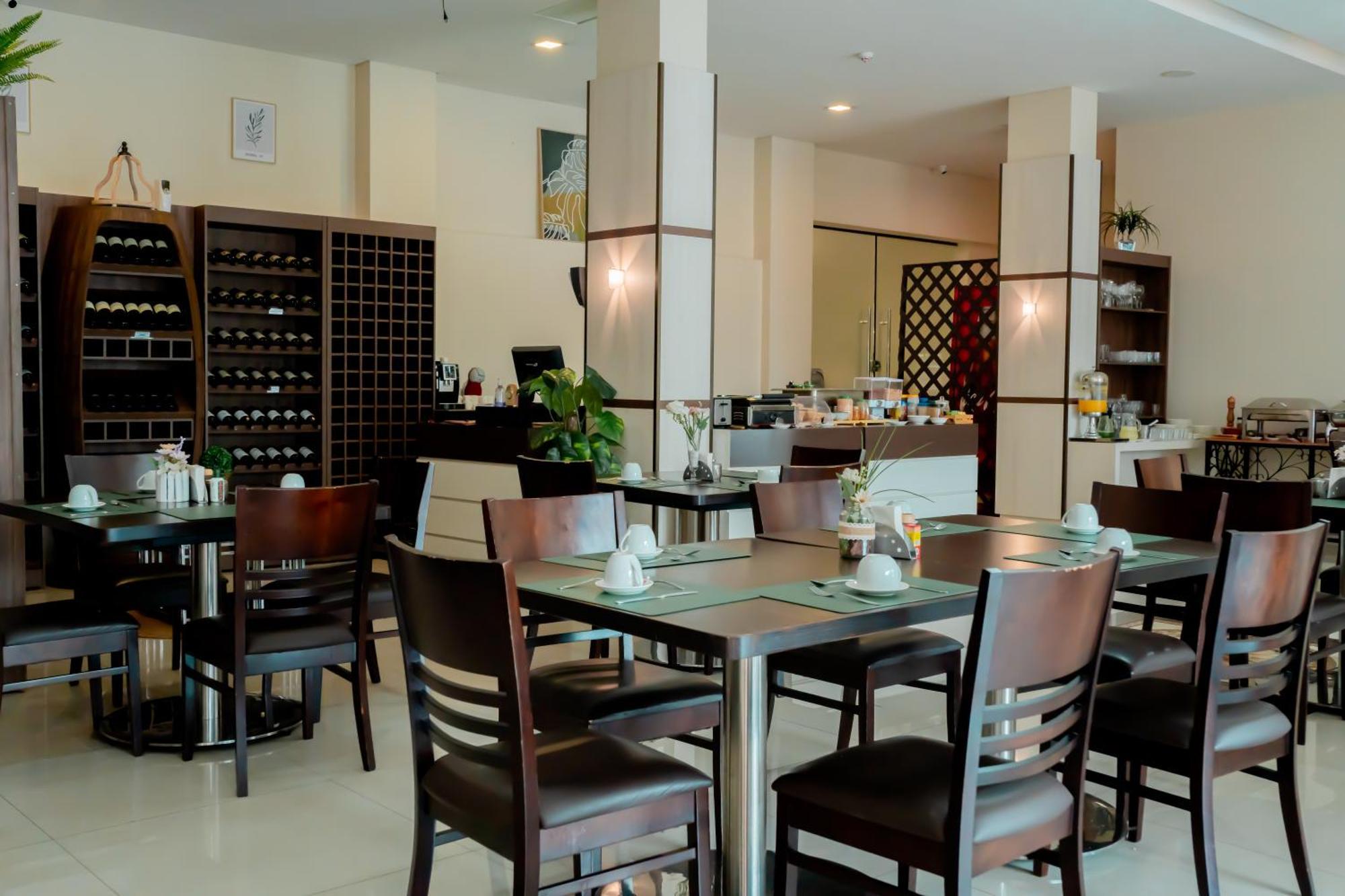 Megal Suites Hotel Ciudad del Este Buitenkant foto