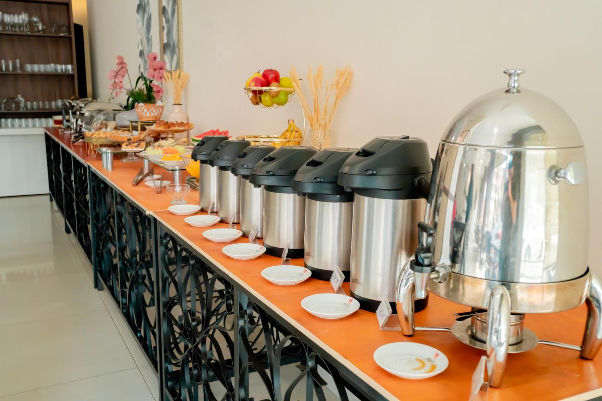 Megal Suites Hotel Ciudad del Este Buitenkant foto