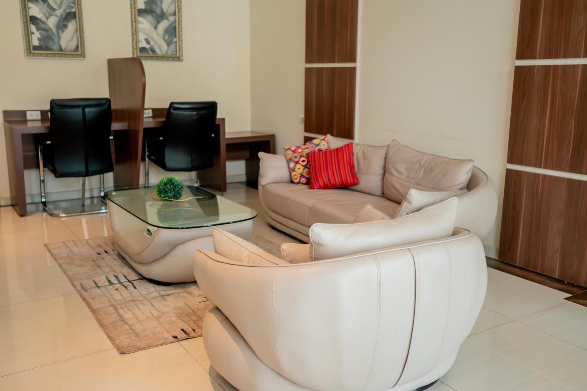 Megal Suites Hotel Ciudad del Este Buitenkant foto