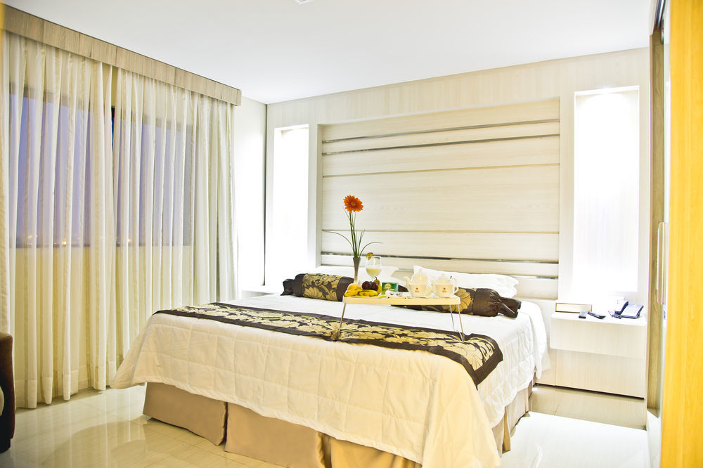 Megal Suites Hotel Ciudad del Este Buitenkant foto